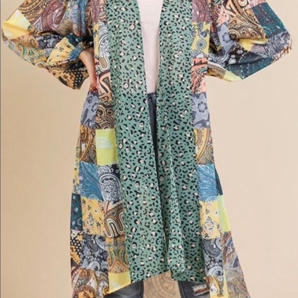 Unique Gorgeous Sheer Animal Print Kimono Cardigan - Picture 10 of 11